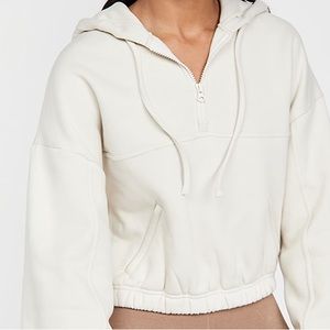 Alo Yoga Stadium Half-Zip Sweatshirt in Bone
